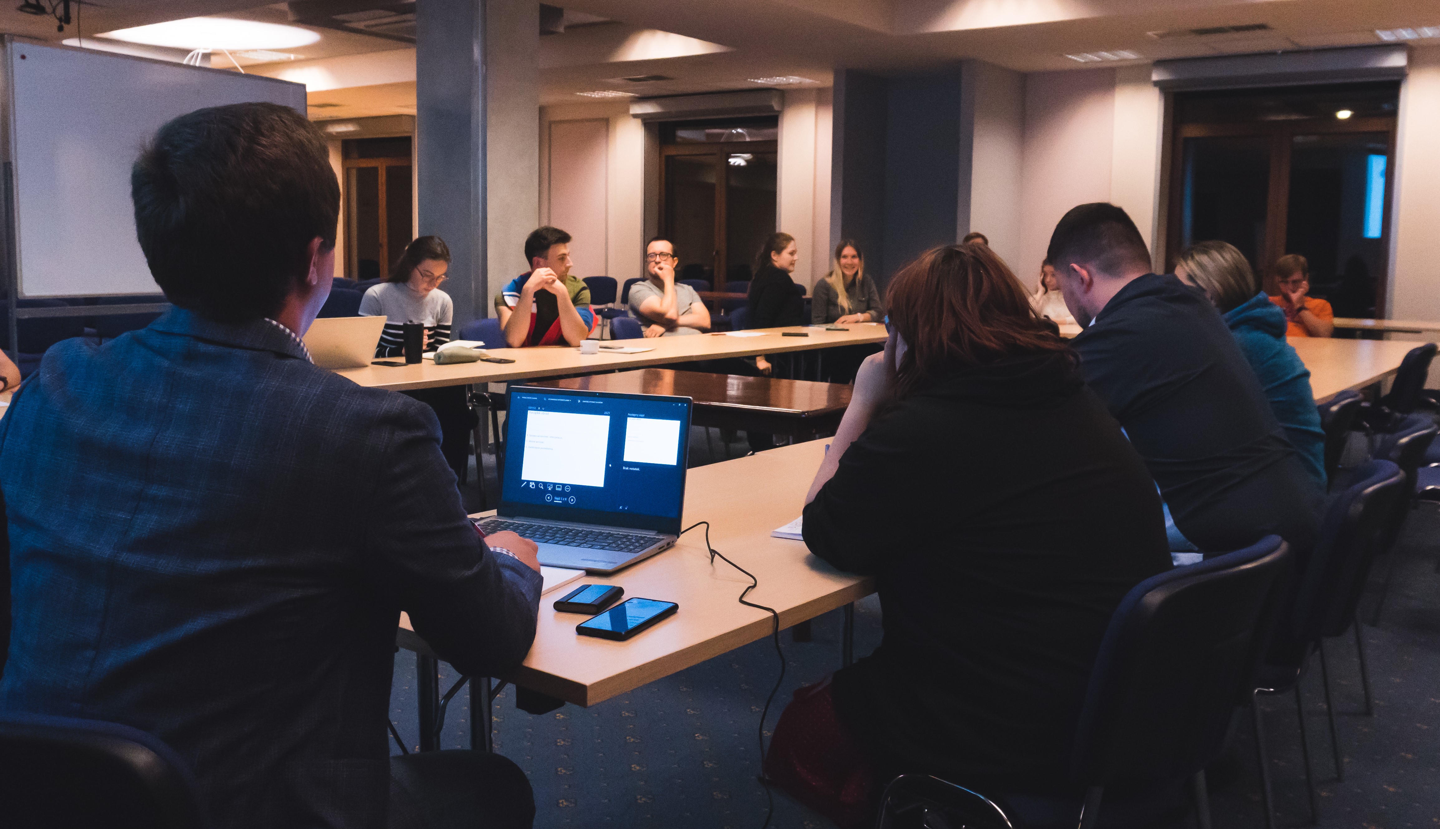 Artykuł (21/6): Posiedzenie wyjazdowe